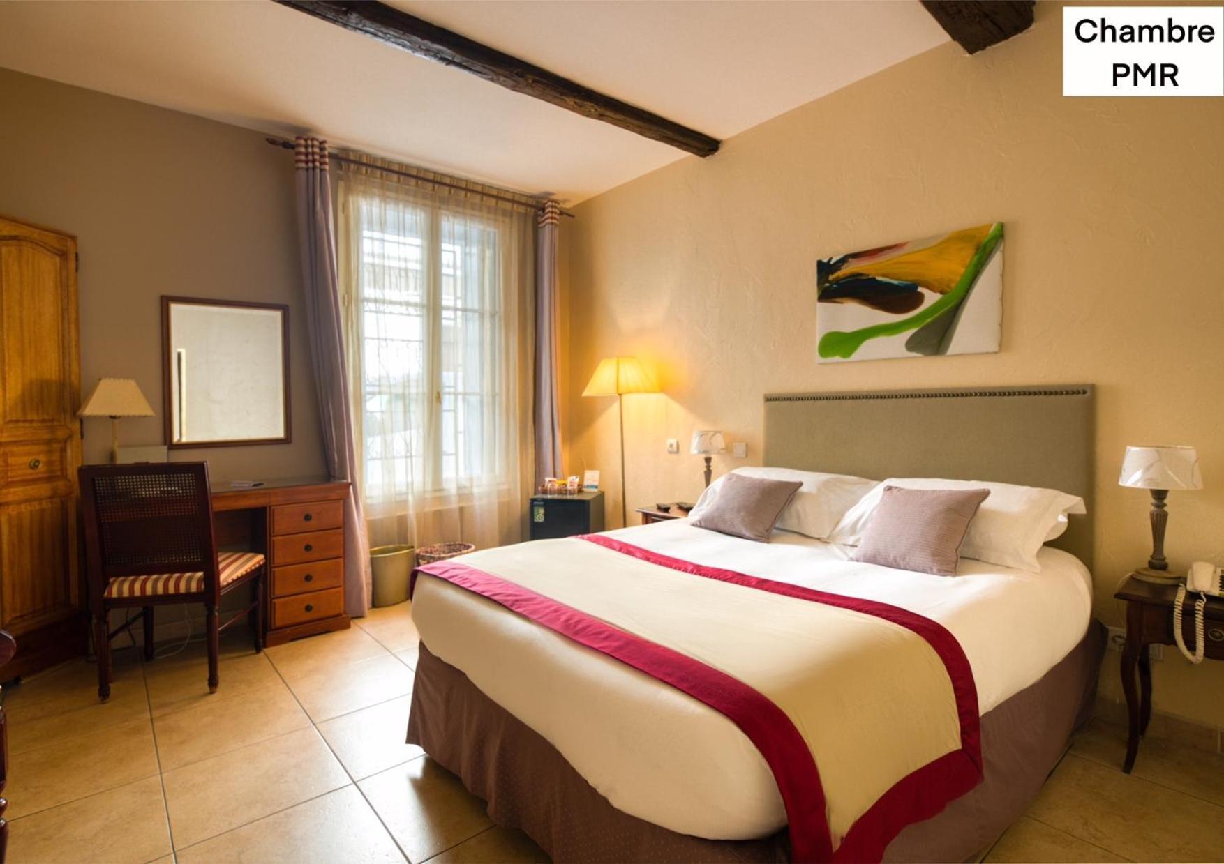 Hotel D'Aragon - Place De La Comedie Montpellier Phòng bức ảnh